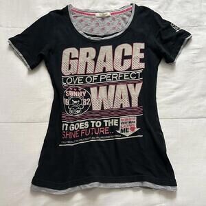 Japanese brand pop punk Black and pink graphic baby tee